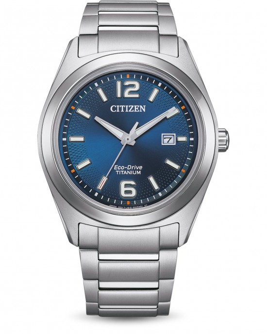 CITIZEN HORLOGE, ECO DRIVE, TITANIUM BAND EN KAST MET BLAUWE PLAAT MET DATUM 50M - 82905 - AW1641-81L